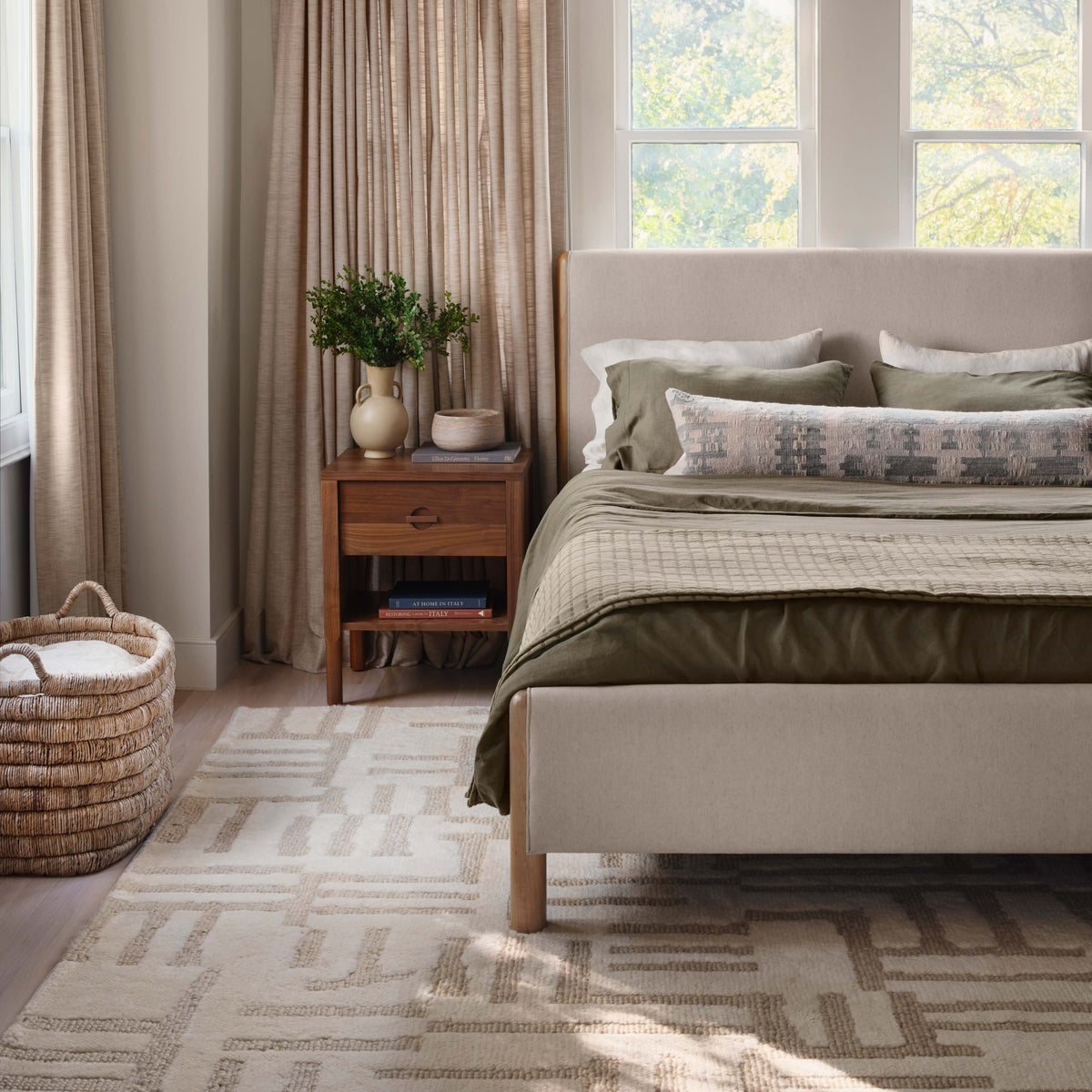 Rabani Wool Area Rug