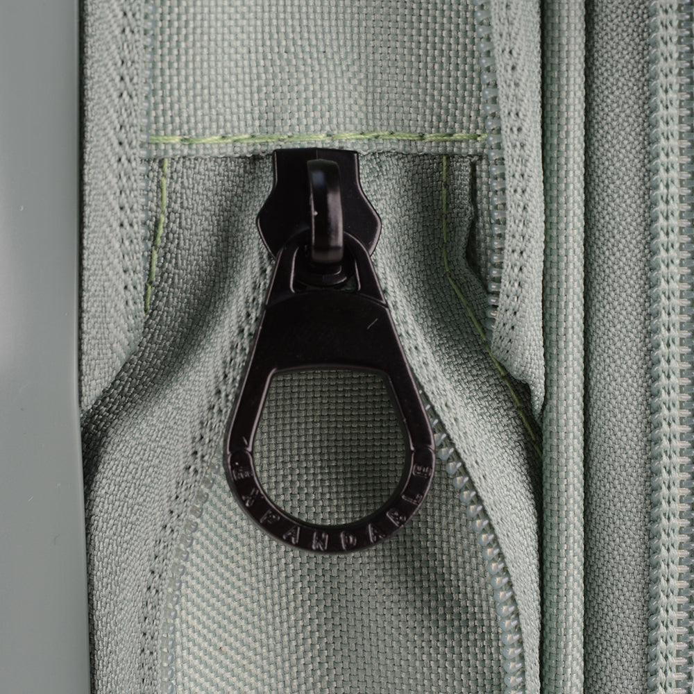 TRAVELER’S CHOICE TC09247 29" Cyclone Wheels Hard Case Spinner Luggage - Expandable, Anti-Theft Zipper, TSA Lock – Granite Green